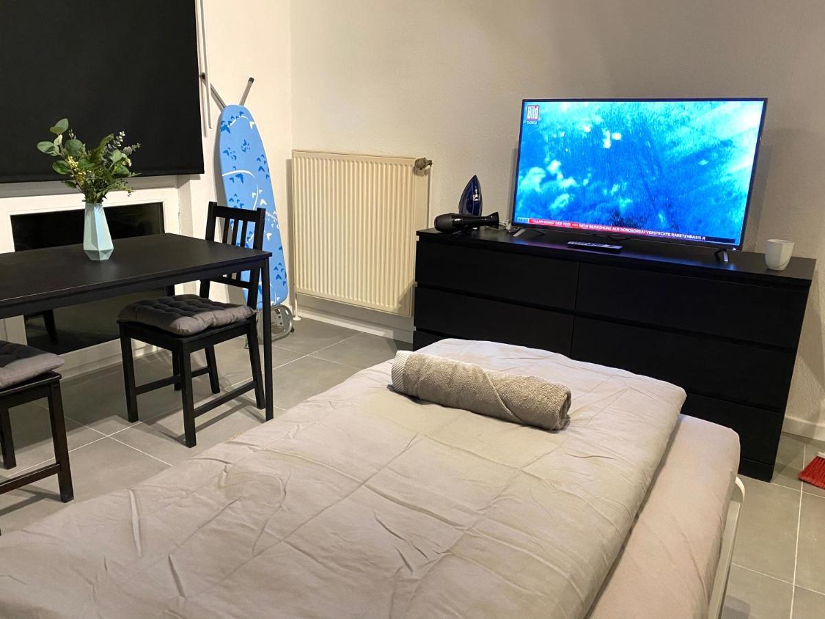 Sweet Home Apartment Hannover West - Contactless Check-In Esterno foto