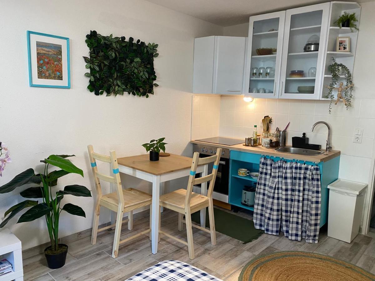 Sweet Home Apartment Hannover West - Contactless Check-In Esterno foto