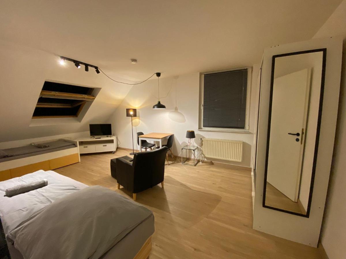Sweet Home Apartment Hannover West - Contactless Check-In Esterno foto