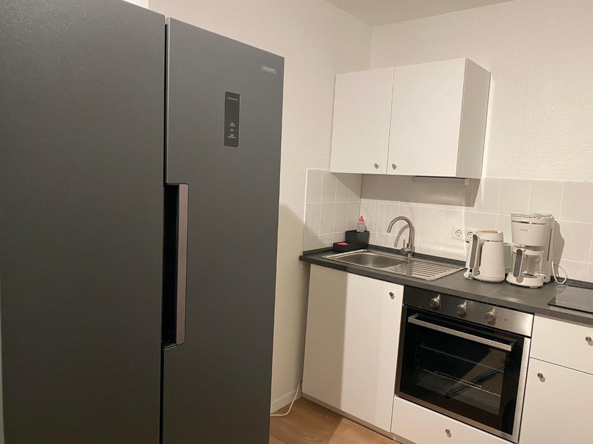 Sweet Home Apartment Hannover West - Contactless Check-In Esterno foto