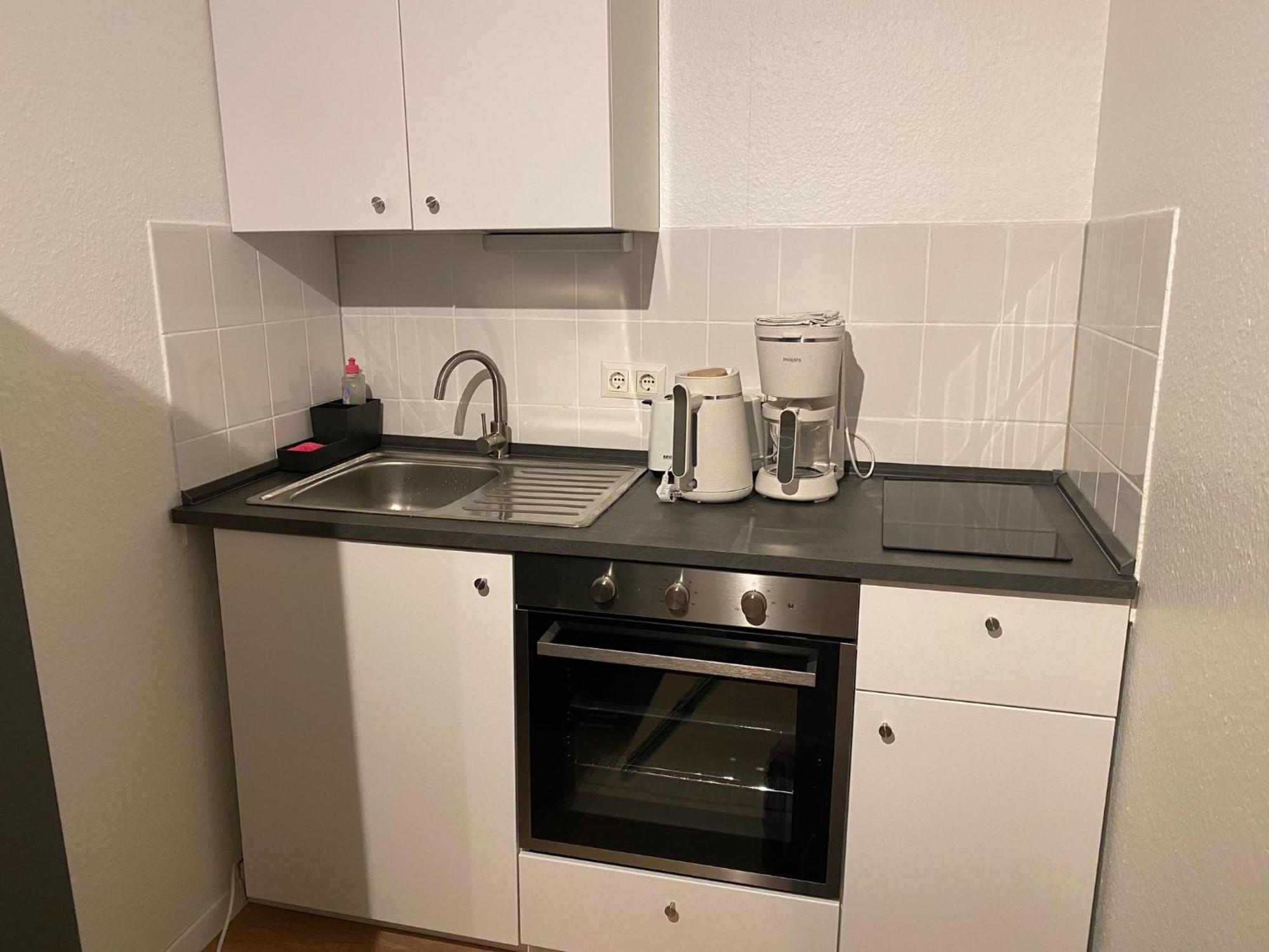 Sweet Home Apartment Hannover West - Contactless Check-In Esterno foto