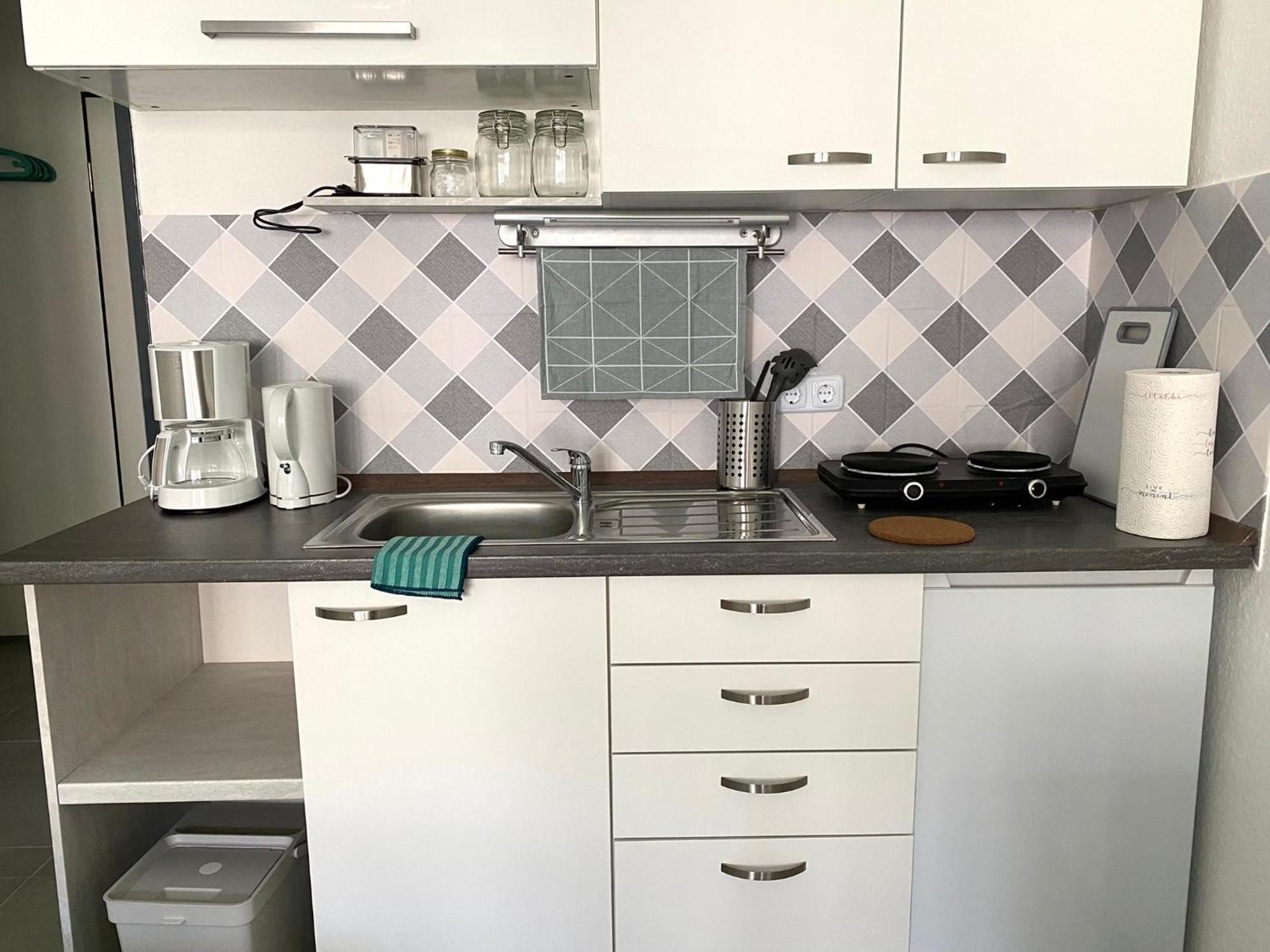Sweet Home Apartment Hannover West - Contactless Check-In Esterno foto